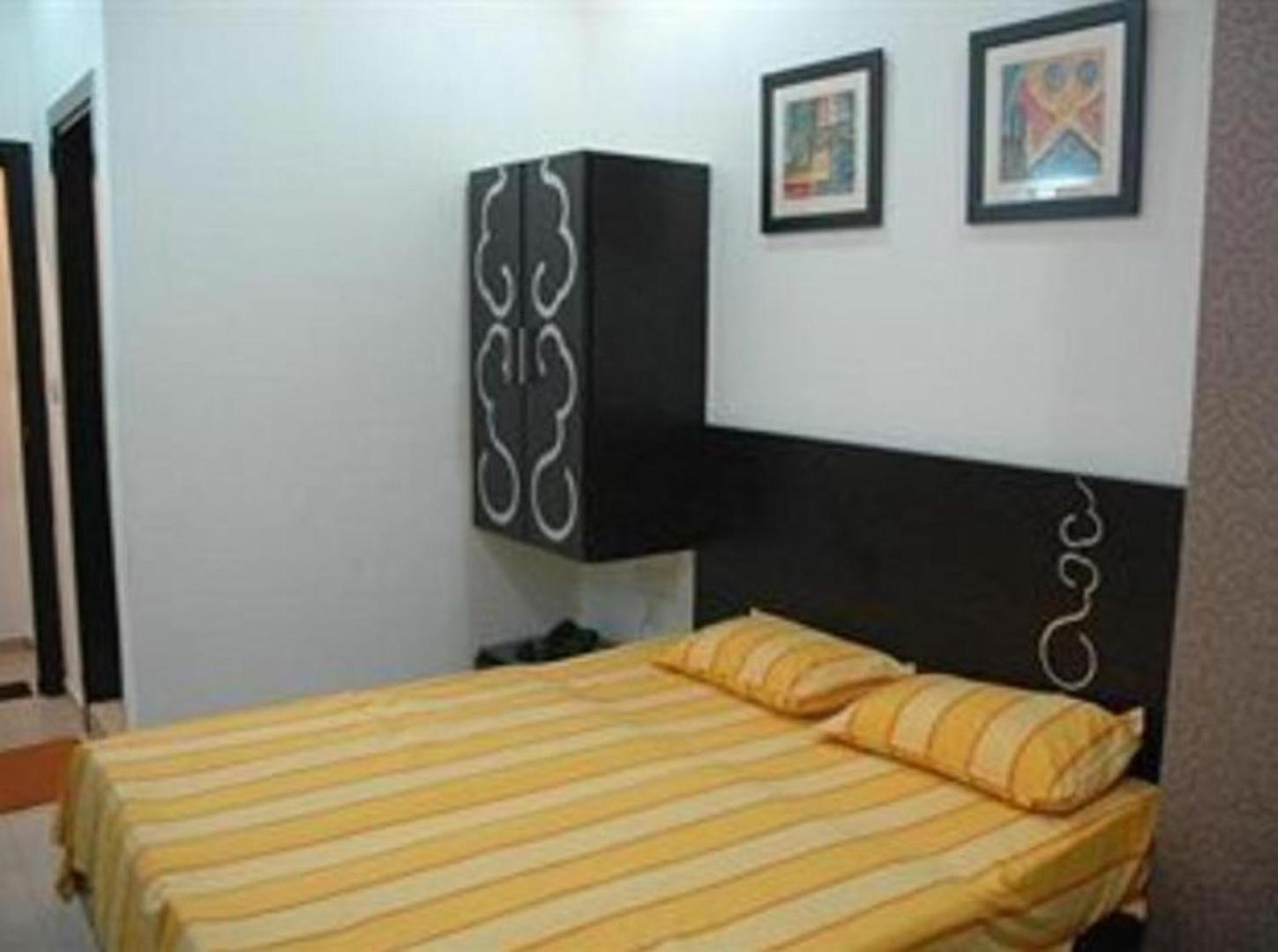 Hotel Chanchal Continental - 02 Mins From New Delhi Railway Station Ngoại thất bức ảnh