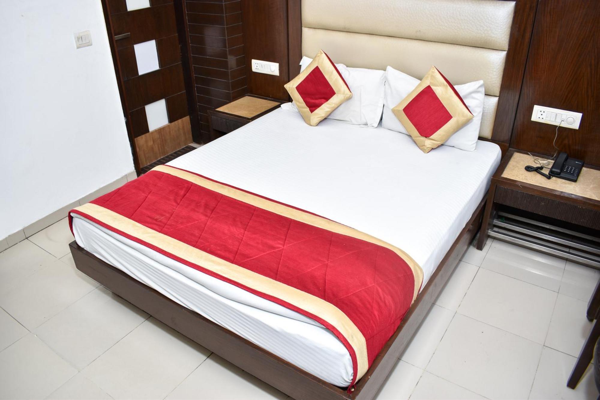 Hotel Chanchal Continental - 02 Mins From New Delhi Railway Station Ngoại thất bức ảnh