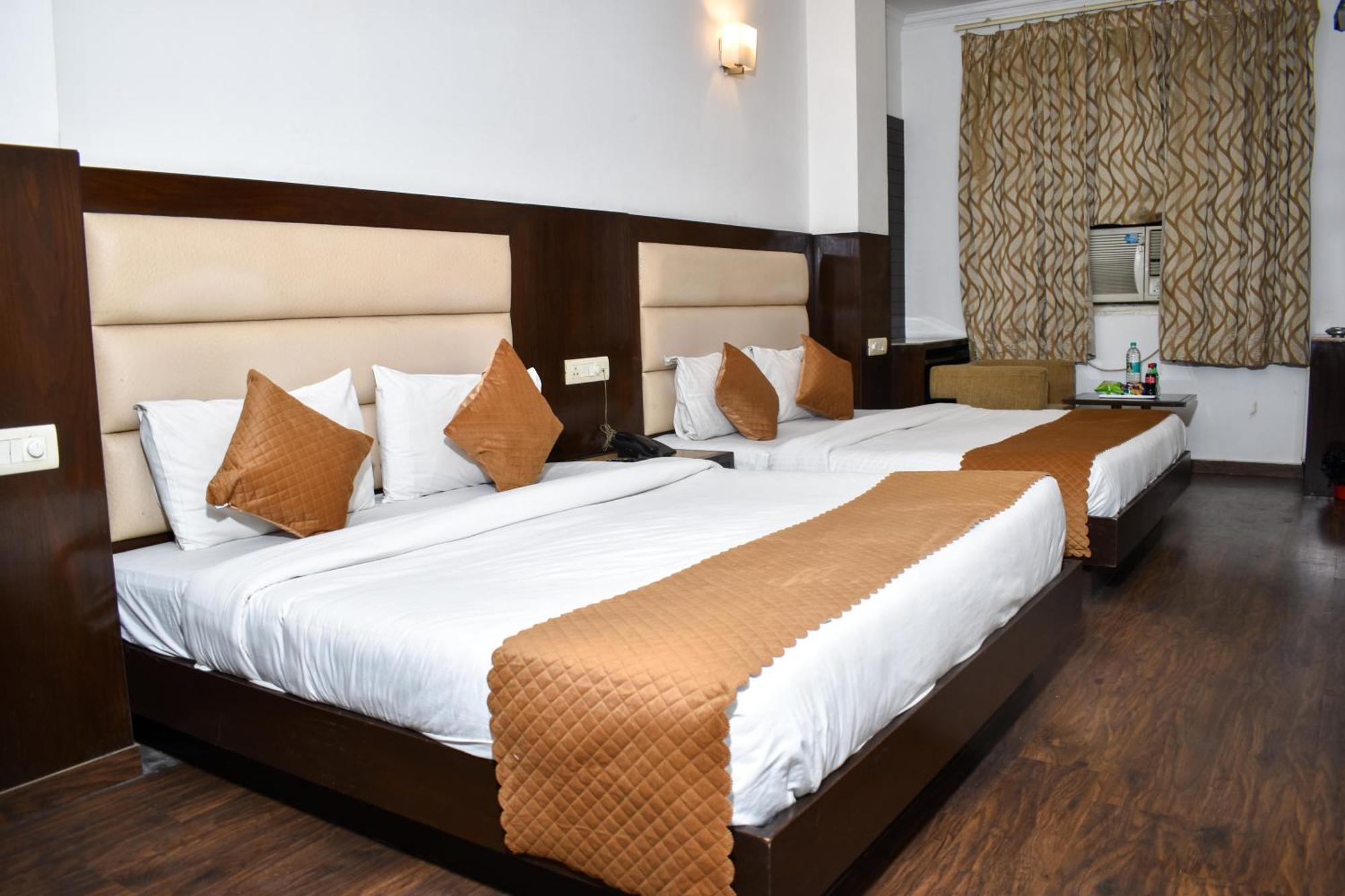 Hotel Chanchal Continental - 02 Mins From New Delhi Railway Station Ngoại thất bức ảnh