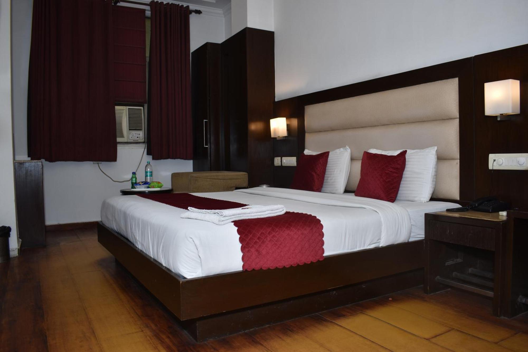 Hotel Chanchal Continental - 02 Mins From New Delhi Railway Station Ngoại thất bức ảnh