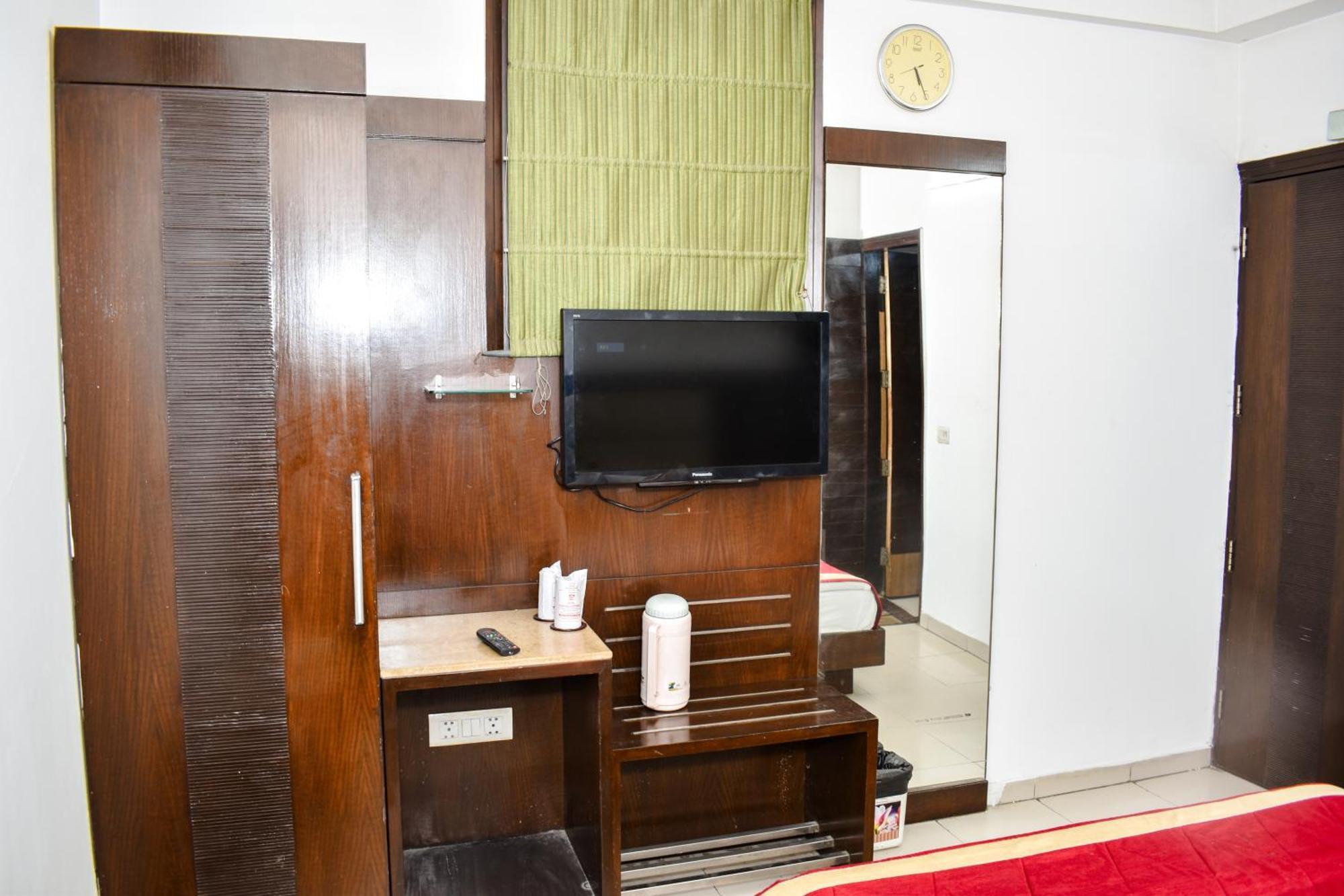 Hotel Chanchal Continental - 02 Mins From New Delhi Railway Station Ngoại thất bức ảnh