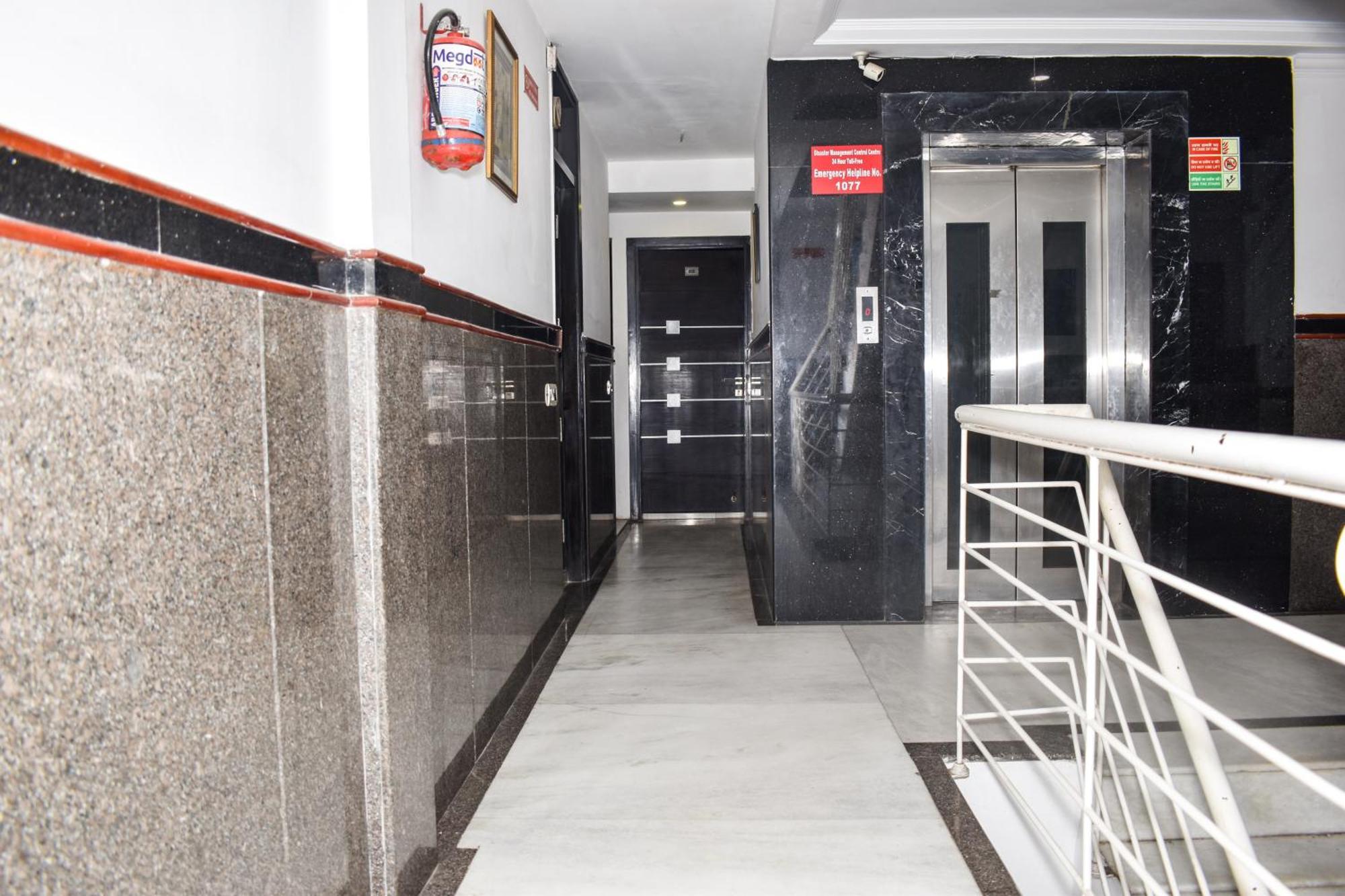 Hotel Chanchal Continental - 02 Mins From New Delhi Railway Station Ngoại thất bức ảnh