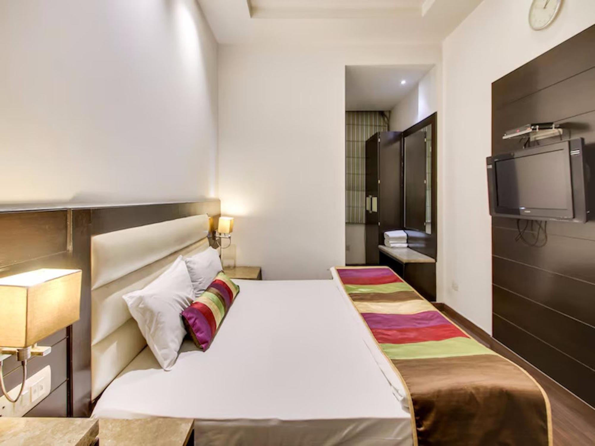 Hotel Chanchal Continental - 02 Mins From New Delhi Railway Station Ngoại thất bức ảnh